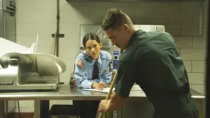 Backdrop to the movie "Heartlock" #745034