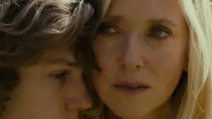 Backdrop to the movie "Last Summer" #798290