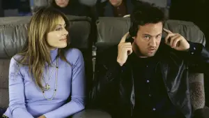 Backdrop to the movie "Serving Sara" #490114