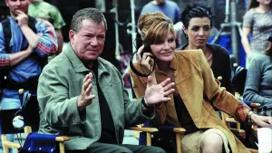 Backdrop to the movie "Showtime" #739557