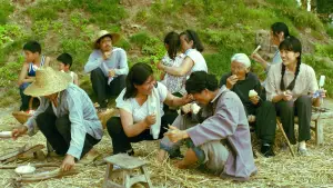 Backdrop to the movie "Living the Land" #538866