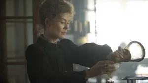 Backdrop to the movie "Radioactive" #275191