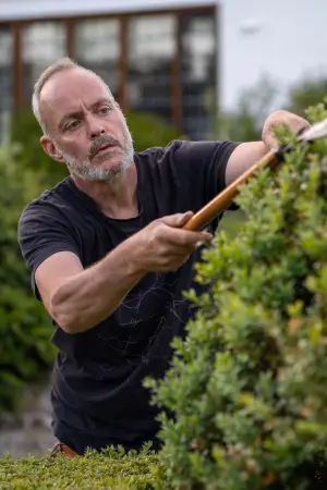 Poster to the movie "The Gardener, the Buddhist & the Spy" #724496