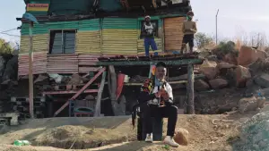 Backdrop to the movie "Let Them Be Seen" #572849