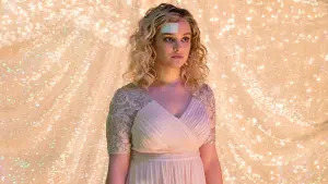 Backdrop to the movie "Spontaneous" #256896