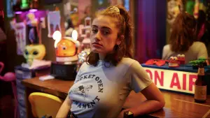 Backdrop to the movie "I Used to Be Funny" #686629