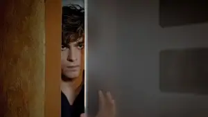 Backdrop to the movie "Squali" #811346