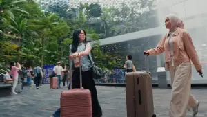 Backdrop to the movie "Ahlan Singapore" #818632