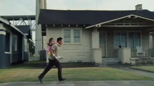 Backdrop to the movie "Blue Bayou" #365152