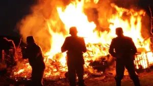 Backdrop to the movie "WWII: Operation Phoenix" #653370