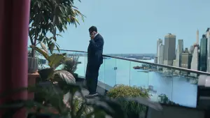 Backdrop to the movie "Highest 2 Lowest" #780656