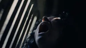 Backdrop to the movie "Keeper" #514448