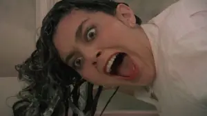 Backdrop to the movie "A Blade in the Dark" #469304