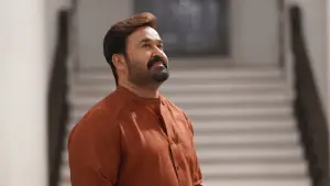 Backdrop to the movie "Hridayapoorvam" #784283