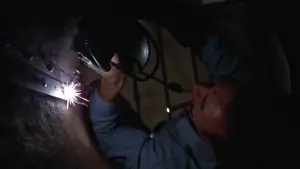 Backdrop to the movie "Escape from Alcatraz" #745241