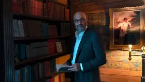 Backdrop to the movie "The Wizard of the Kremlin" #531933