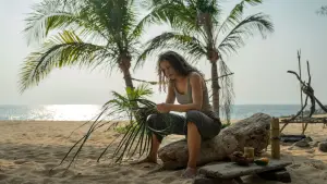 Backdrop to the movie "Send Help" #764077