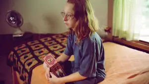 Backdrop to the movie "Janet Planet" #684220