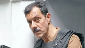 Backdrop to the movie "Mulk" #446044