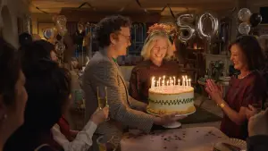 Backdrop to the movie "Here" #619014