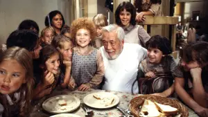 Backdrop to the movie "Annie" #731892