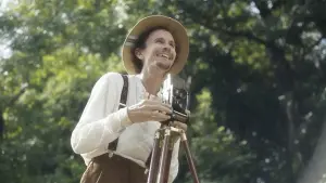 Backdrop to the movie "Riptide" #354238