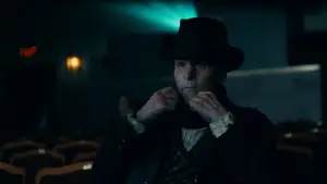 Backdrop to the movie "The Bride!" #761093