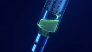 Backdrop to the movie "Hulk" #593358