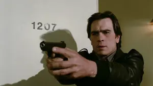 Backdrop to the movie "Black Moon Rising" #424935