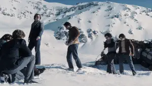 Backdrop to the movie "Society of the Snow" #686981