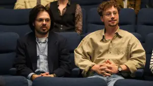 Backdrop to the movie "1995" #700533