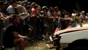 Backdrop to the movie "RN 72, à la conquête de l