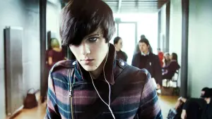 Backdrop to the movie "Suicide Room" #221814