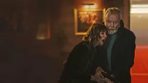 Backdrop to the movie "Strangers" #510312