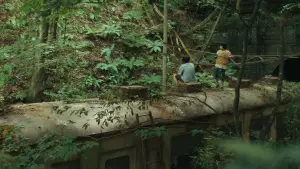 Backdrop to the movie "Monster" #643443