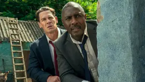 Backdrop to the movie "Heads of State" #585047