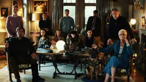 Backdrop to the movie "Knives Out" #561225