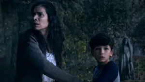 Backdrop to the movie "La Llorona" #363618