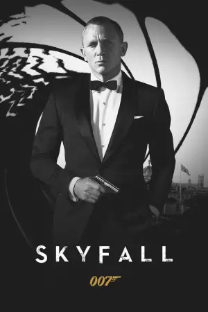 Poster to the movie "Skyfall" #588017