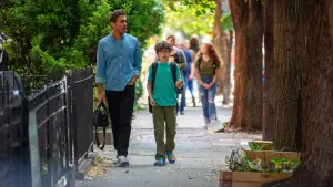 Backdrop to the movie "Ezra" #663289