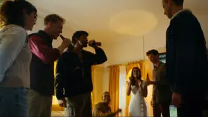 Backdrop to the movie "Birdeater" #664041