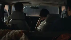 Backdrop to the movie "It Ends" #604378