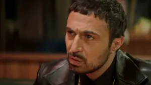 Backdrop to the movie "Hitmen" #689208