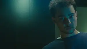 Backdrop to the movie "Lurker" #779552