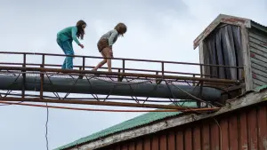 Backdrop to the movie "Pete