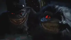 Backdrop to the movie "Critters 3" #898489