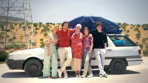 Backdrop to the movie "The Family Road" #712967