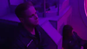 Backdrop to the movie "Solitary" #395978