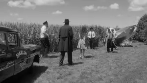 Backdrop to the movie "Vampire Zombies...from Space!" #768008