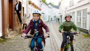 Backdrop to the movie "Operation Shadowman" #686597